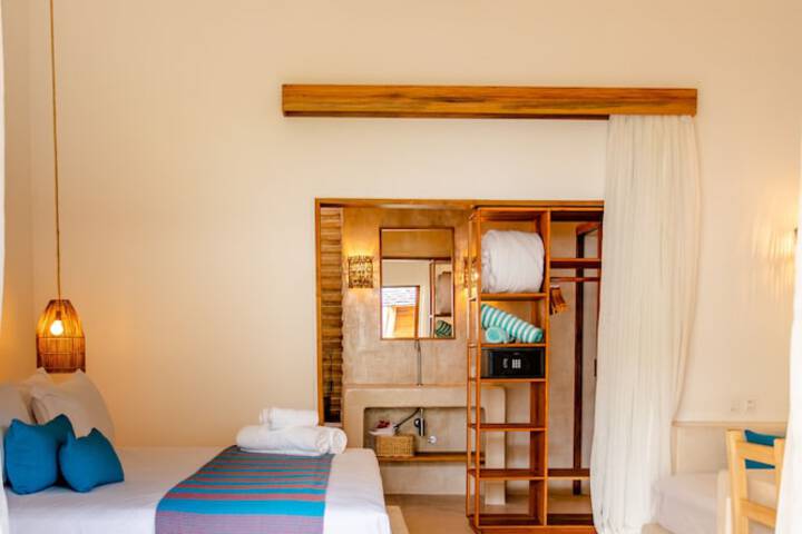 Room 9 of 262