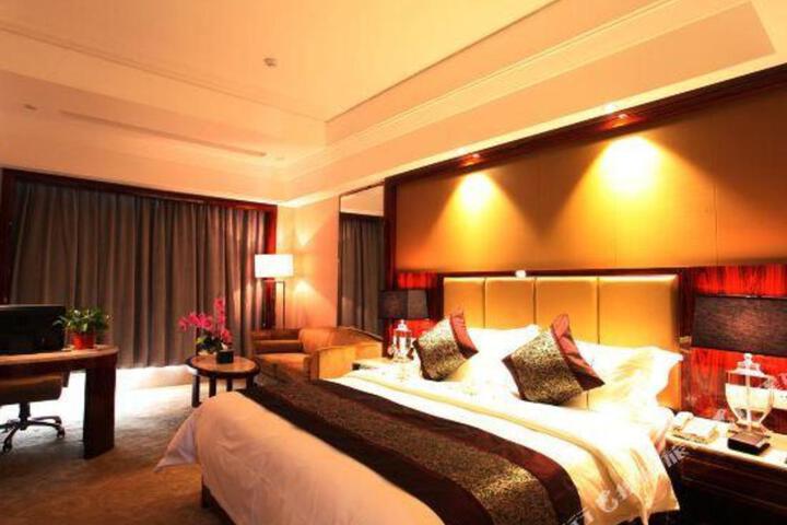 shenlongyingjiahotel