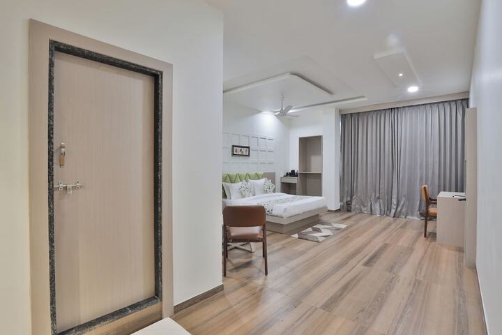Room 30 of 45