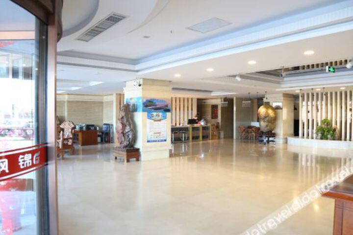 Hotel Interior 11 of 27