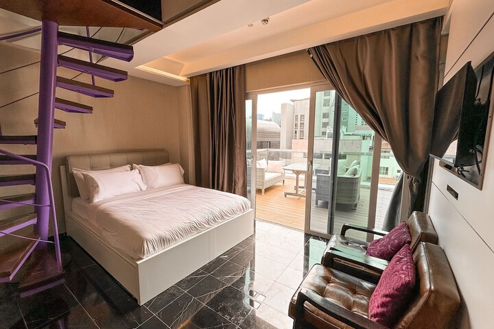 Room 34 of 57