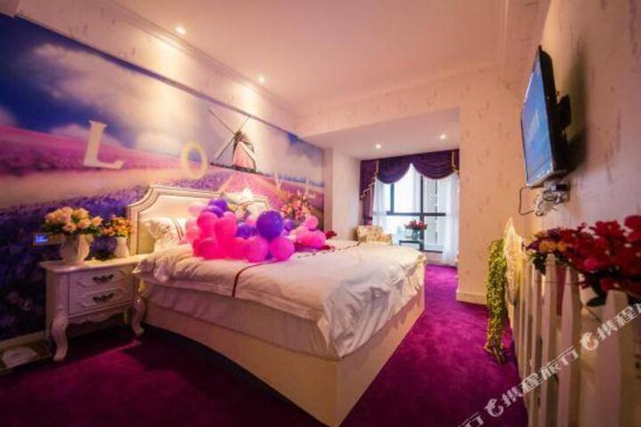 Perfect Theme Hotel