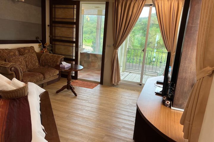 Room 45 of 84