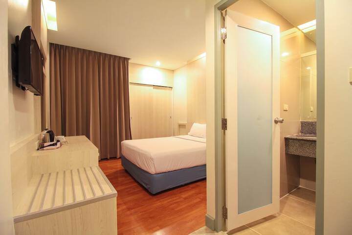 Room 15 of 56