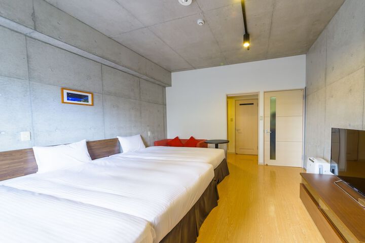 Room 54 of 191