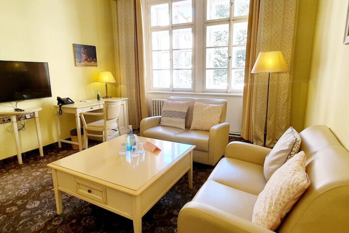 Room 20 of 81