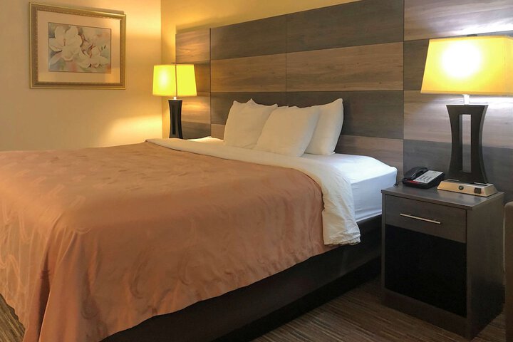 Room 18 of 47