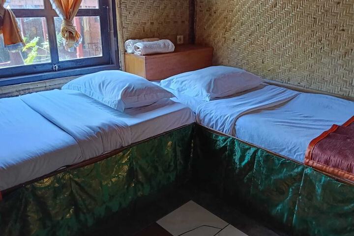 Room 6 of 21
