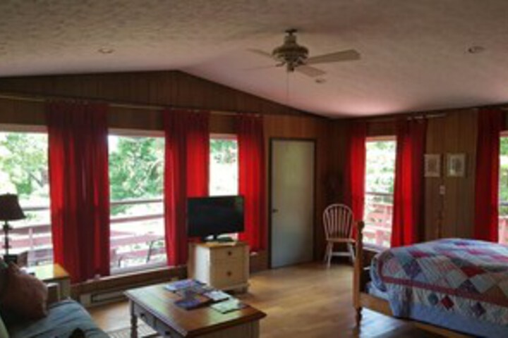 Room 5 of 11