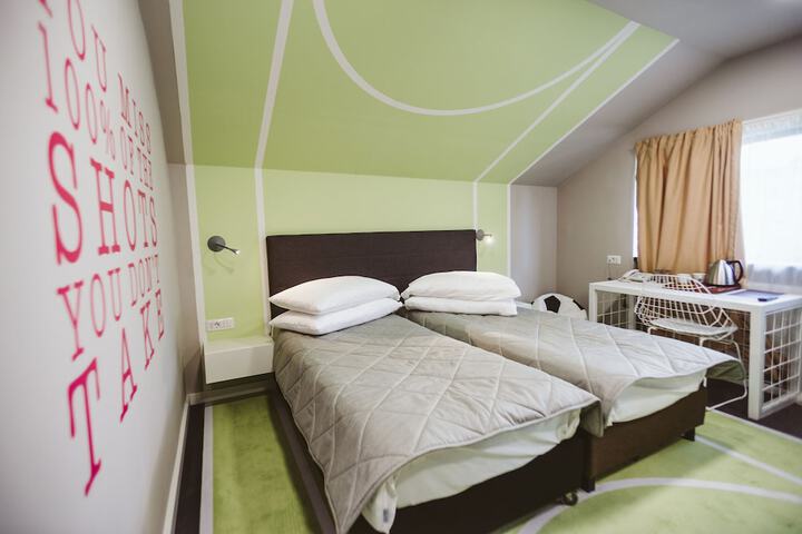 Room 14 of 41
