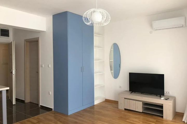 Room 3 of 14