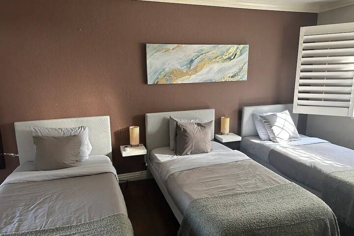 Deluxe 2 Double Beds (3 of 8)