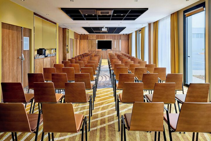 Meeting 40 of 45