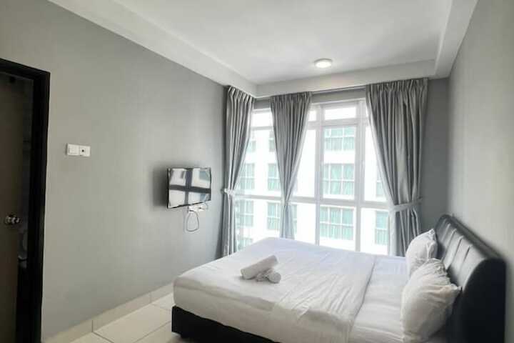 Room 21 of 72