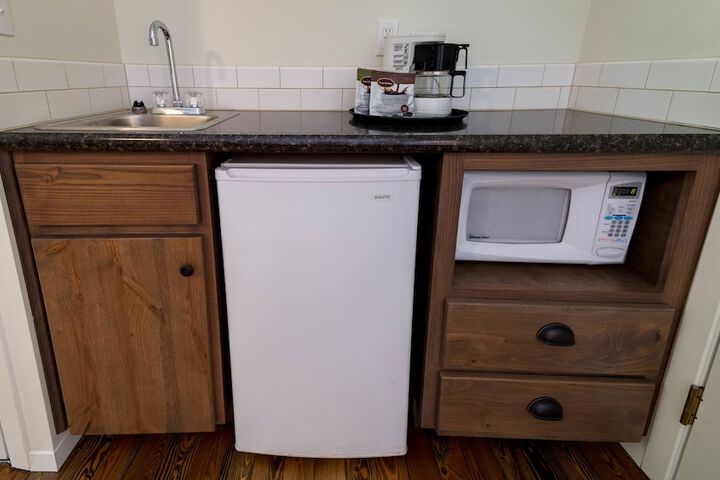 Breakfast/Coffee Service 164 of 235