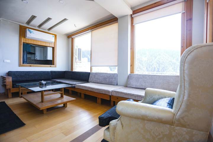 Room 5 of 25