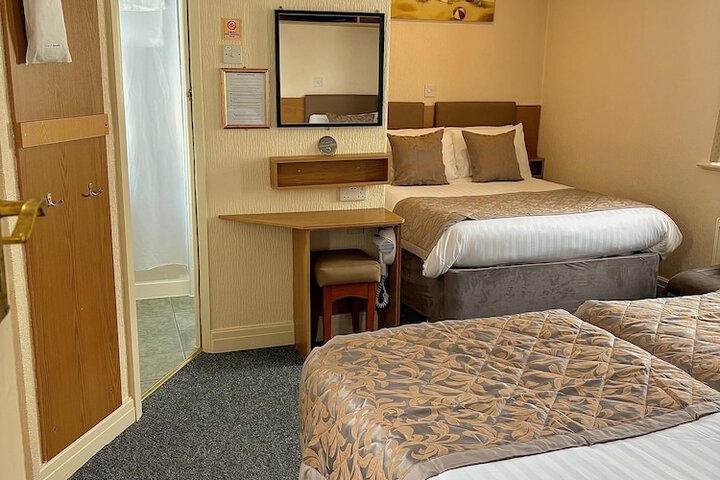 Room 28 of 56