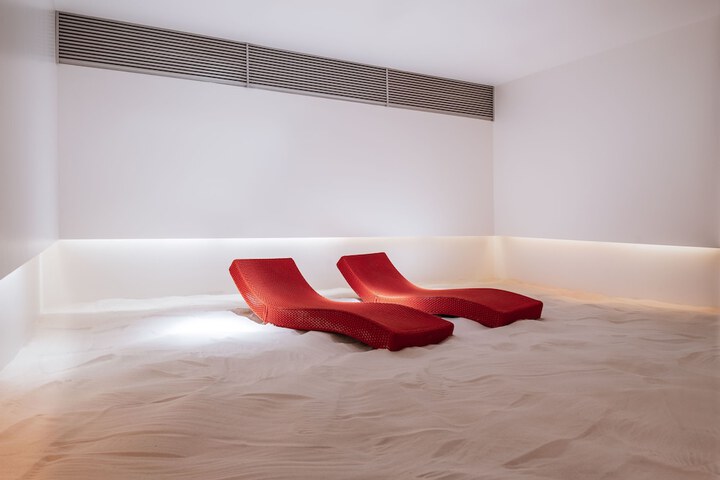 Spa 36 of 54