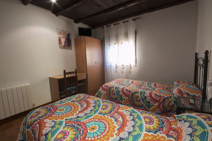 Room 4 of 19