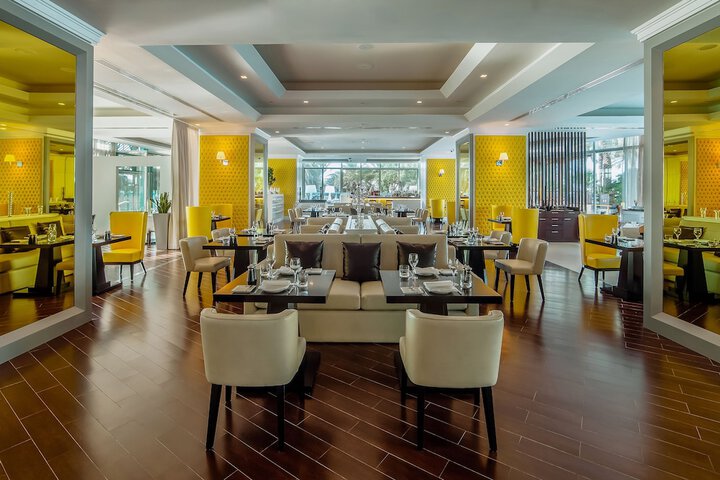 Dining 100 of 222