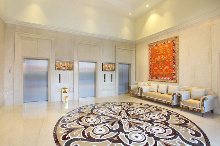 Hotel Interior 8 of 71