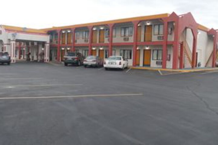 Hotel 6 of 16