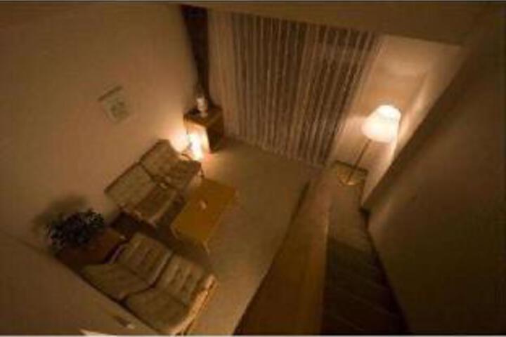 Room 4 of 15