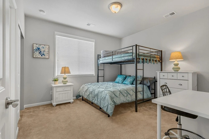 Your Familys Colorado Adventure Retreat 4 Bedroom Home by Redawning