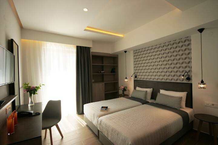 Room 16 of 78