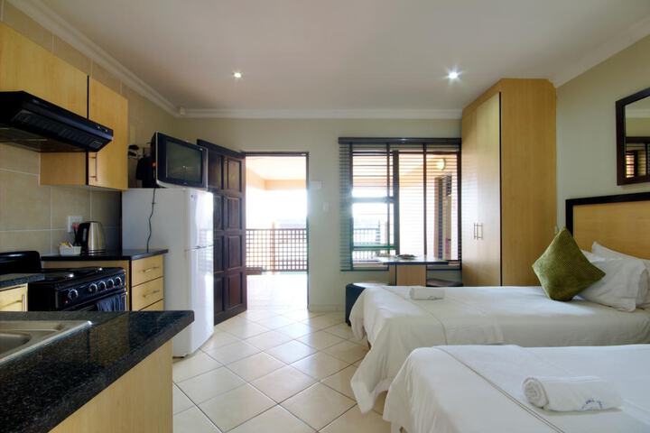 Room 10 of 73