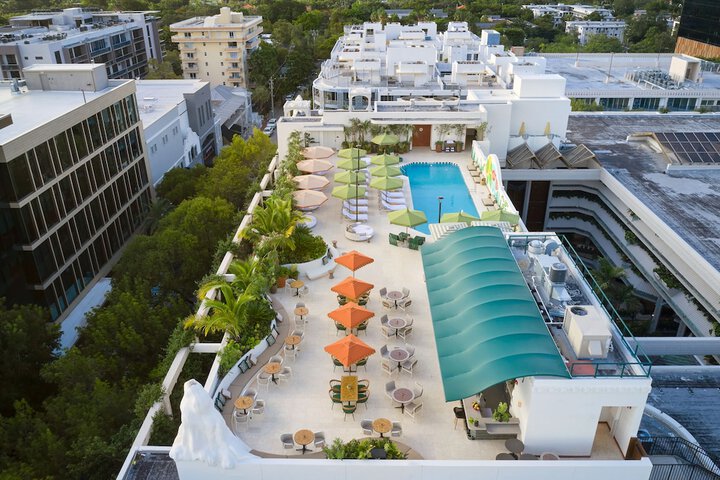 Rooftop pool