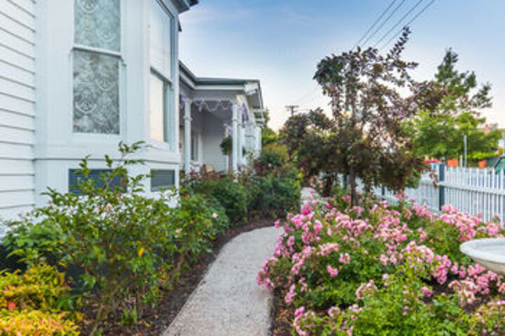 Hotel Exterior 24 of 80