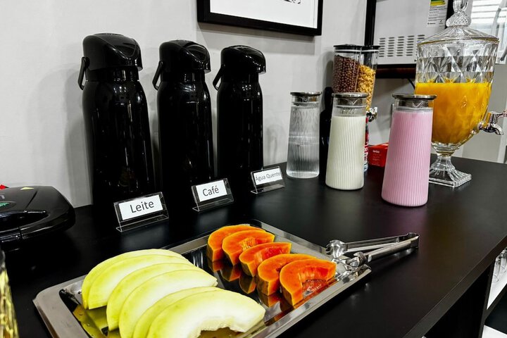 Breakfast/Coffee Service 20 of 22