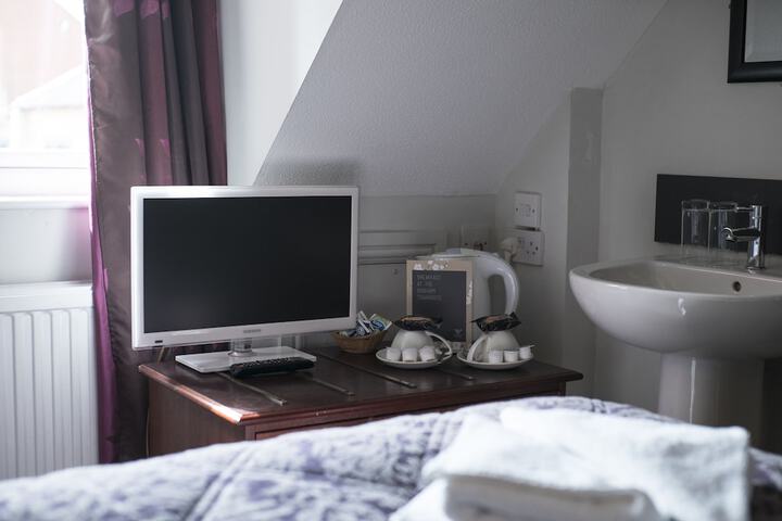 Room 45 of 81