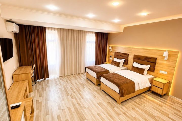 Room 20 of 36