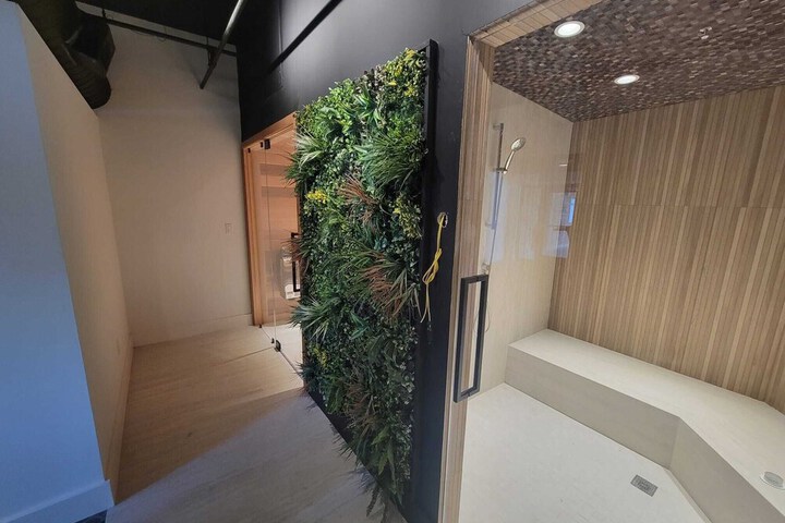 Room 10 of 15