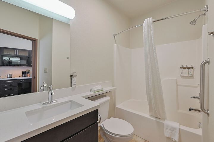 Room 20 of 29