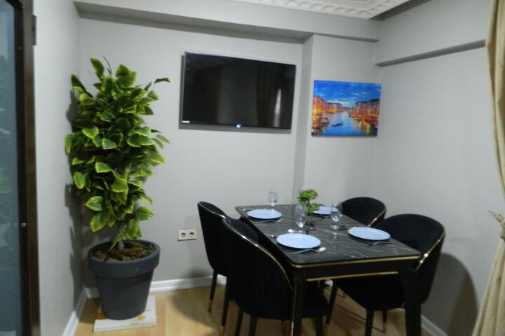 Room 21 of 75