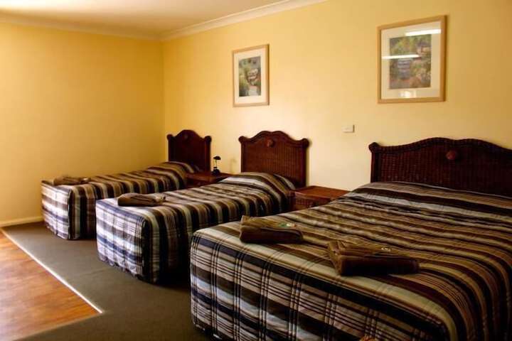 Room 5 of 15