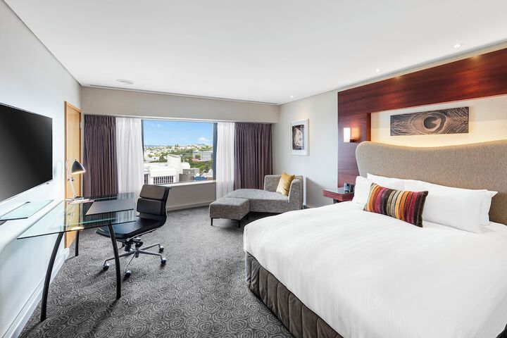 Room 19 of 103
