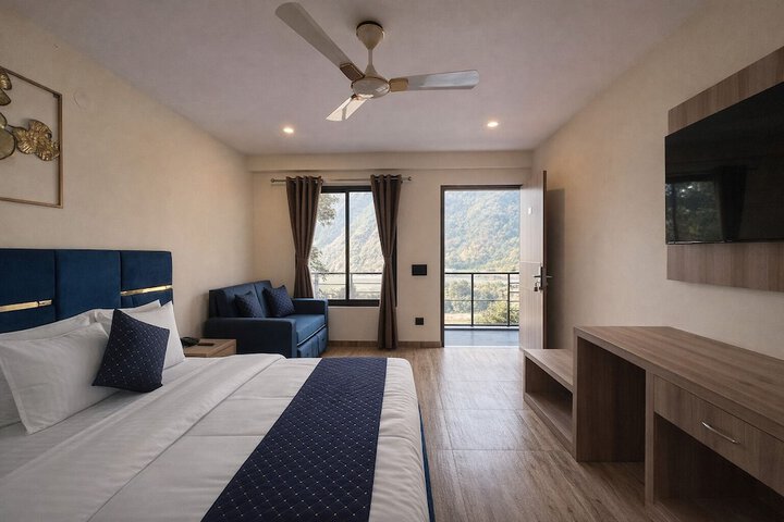 Room 17 of 50