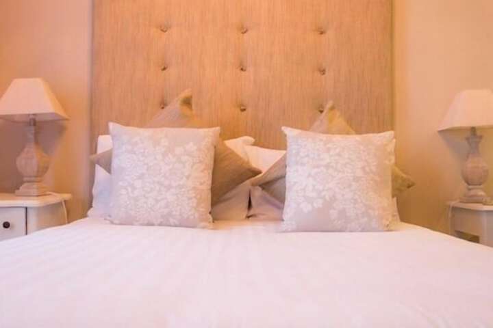 Room 5 of 36