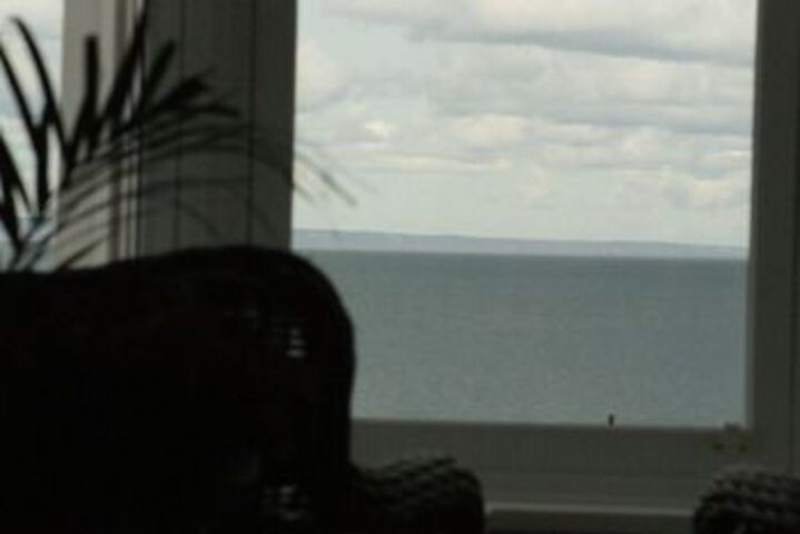 Lounge 62 of 67