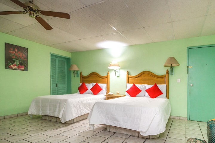 Room 14 of 36