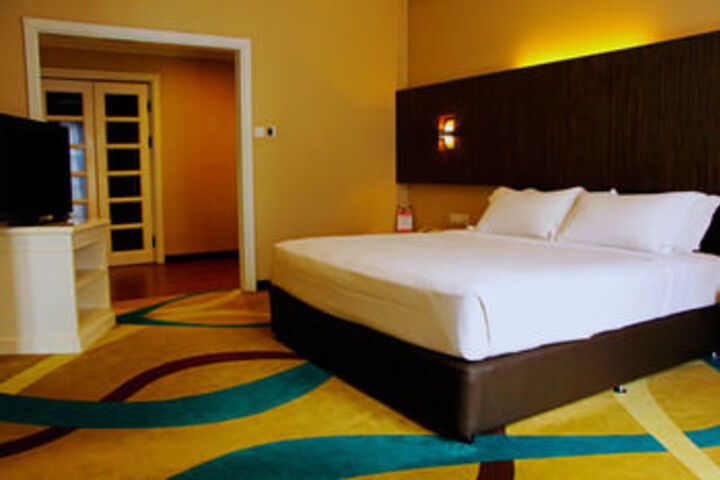 Room 7 of 39