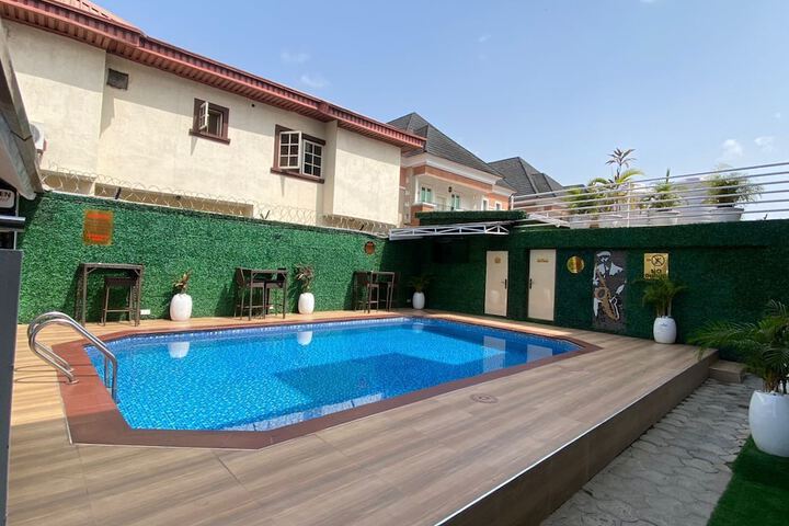 Pool 8 of 11