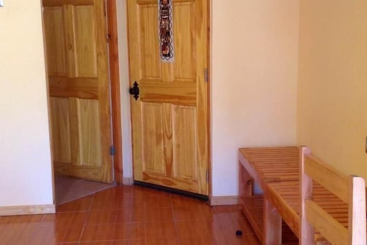 Room 5 of 13