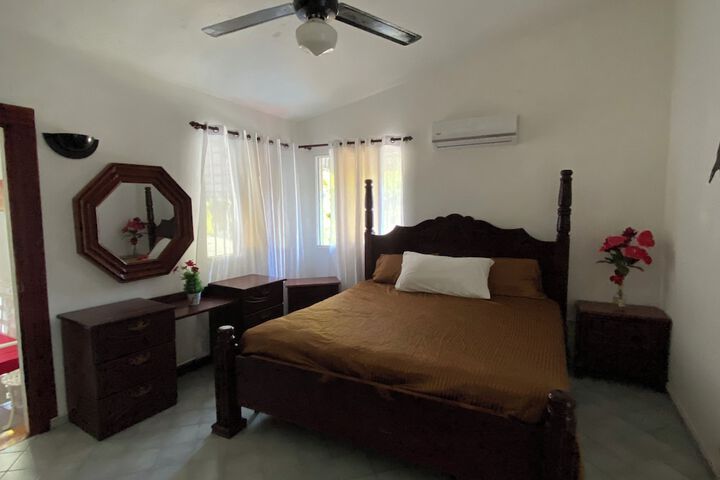 Room 20 of 132