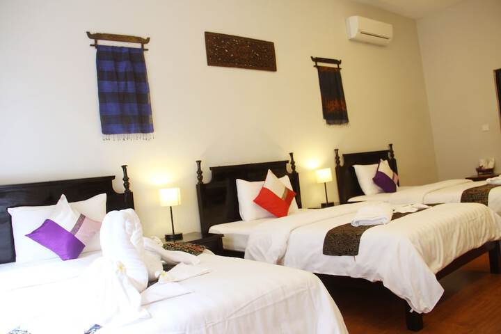 Room 10 of 43