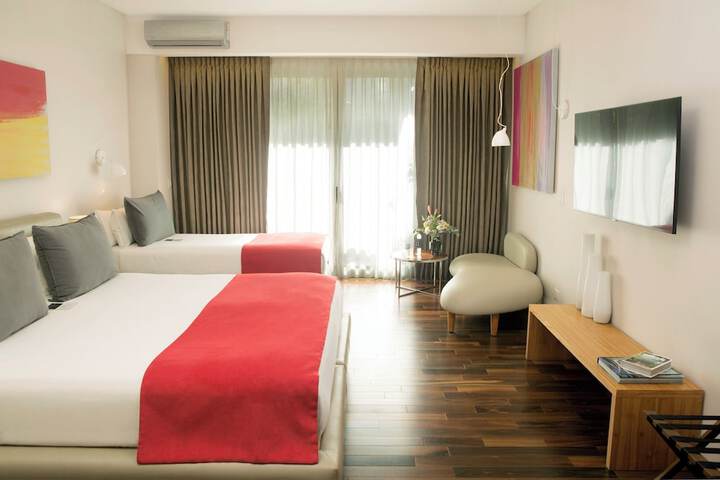 Room 17 of 81